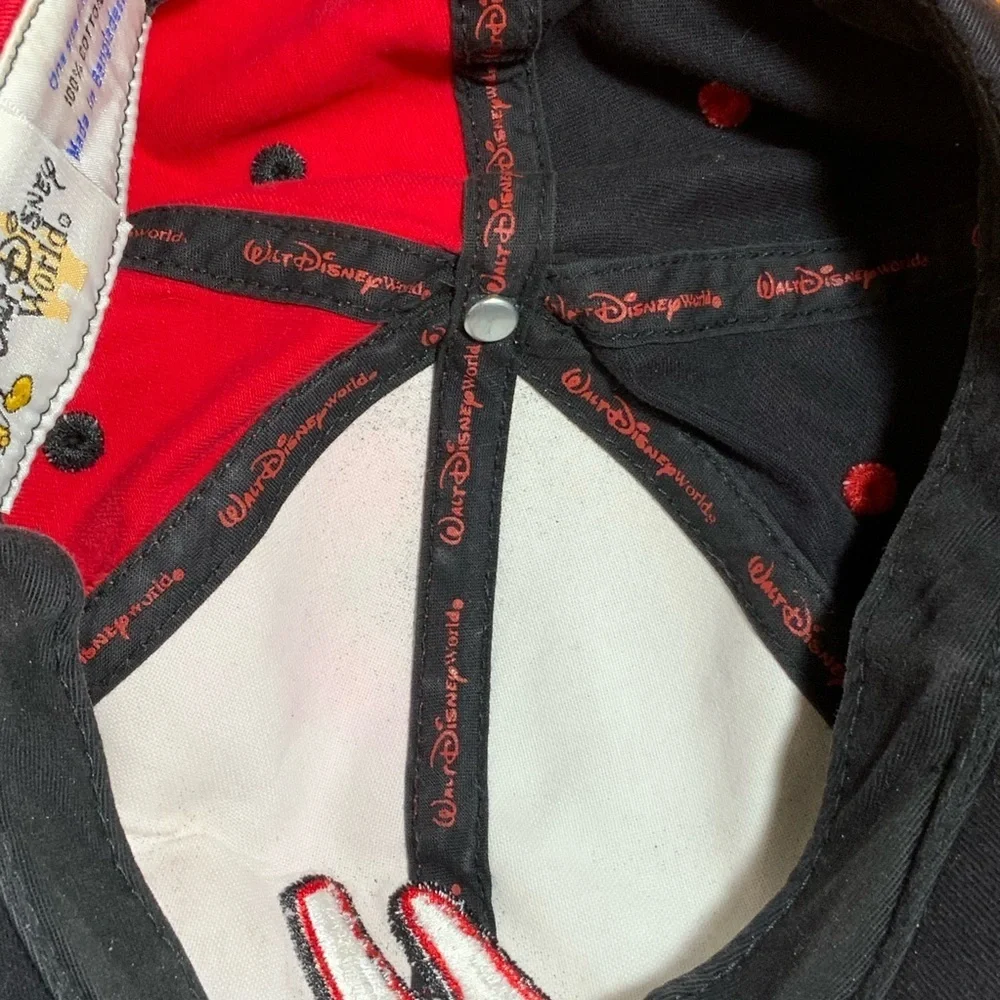 Disney Parks Walt Disney World Mickey “M” Hat Black Red Split Panel